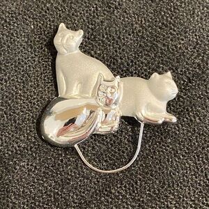 Vintage Silver Tone Cat Trio Brooch - Broche de chat argenté